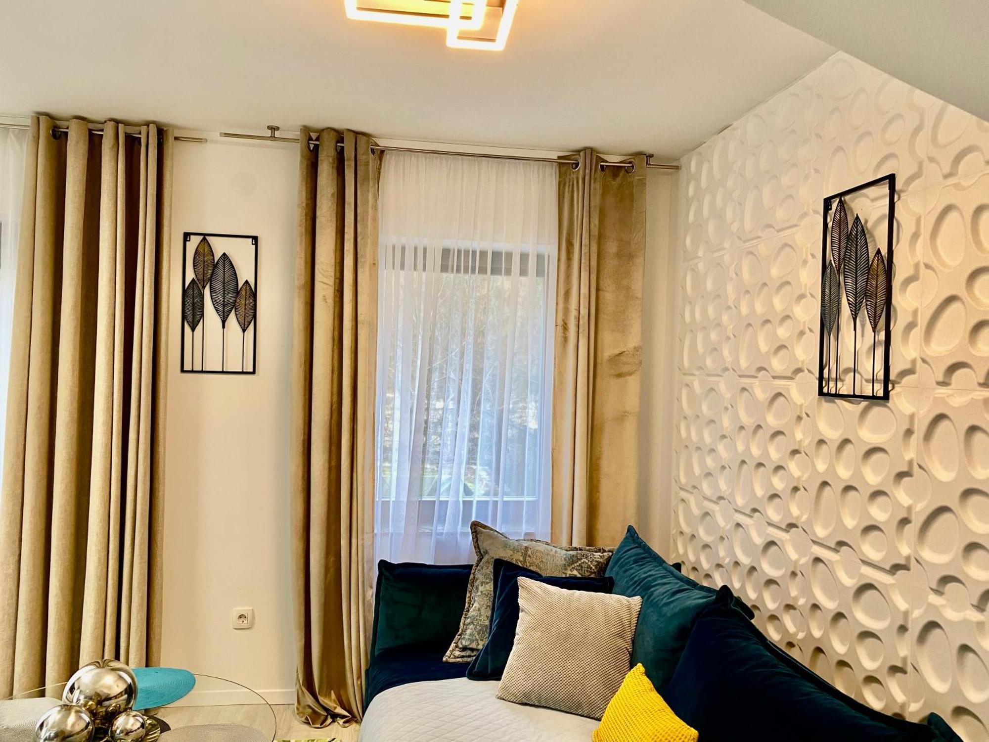 Luxury Apartment Near Lake ボーヒニ エクステリア 写真